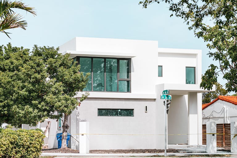 Inter Miami vs Tigres UANL Timeline Explore this modern Miami residence with sleek lines and large glass windows.
